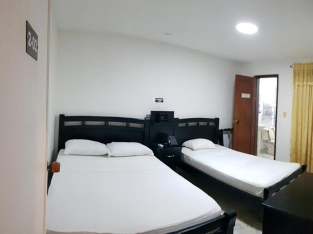 Hotel Jardin De Tequendama Cali Kültér fotó